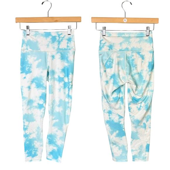 Fabletics Define PowerHold Sky Blue Tie Dye High Waist Capri Workout Leggings - Picture 3 of 8